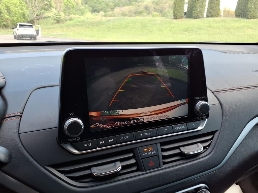 2022 Nissan Altima 2.5 SR