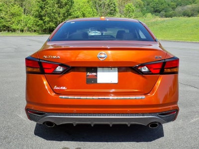 2022 Nissan Altima 2.5 SR