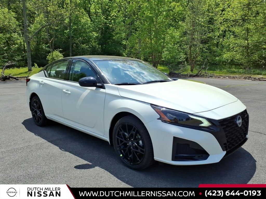 2026 Nissan Altima SR Midnight Edition®