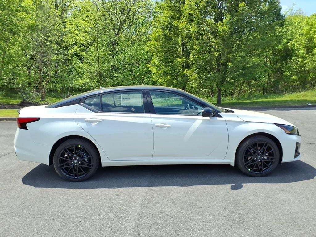 2026 Nissan Altima SR Midnight Edition®