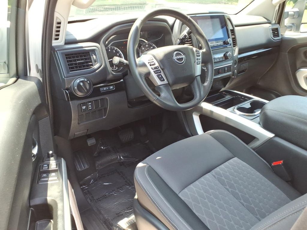 2024 Nissan TITAN King Cab® SV