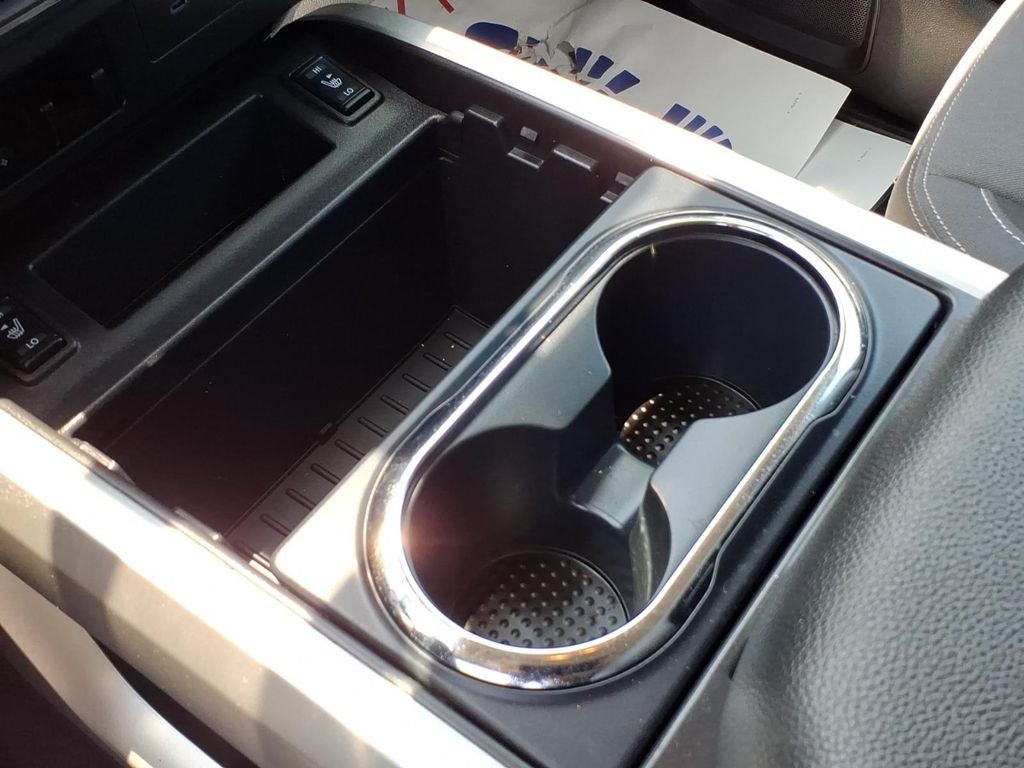 2024 Nissan TITAN King Cab® SV