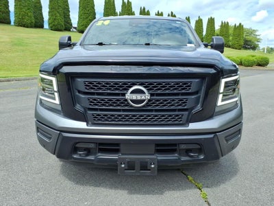 2024 Nissan TITAN Crew Cab SV