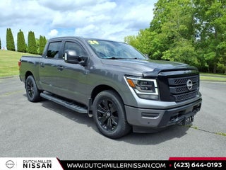 2024 Nissan TITAN Crew Cab SV