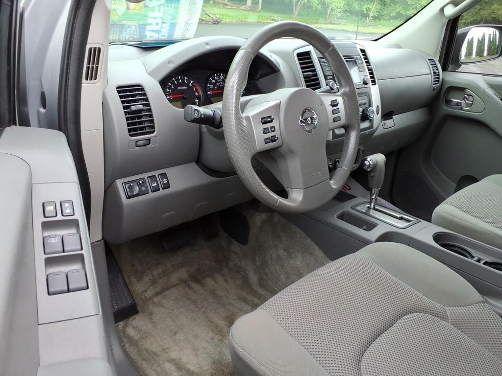2016 Nissan Frontier SV