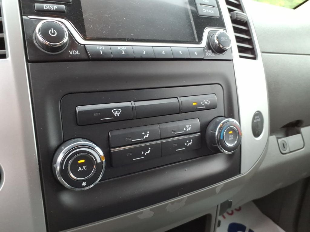 2016 Nissan Frontier SV