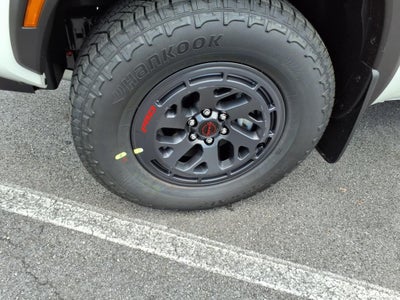 2025 Nissan Frontier Crew Cab PRO-4X®