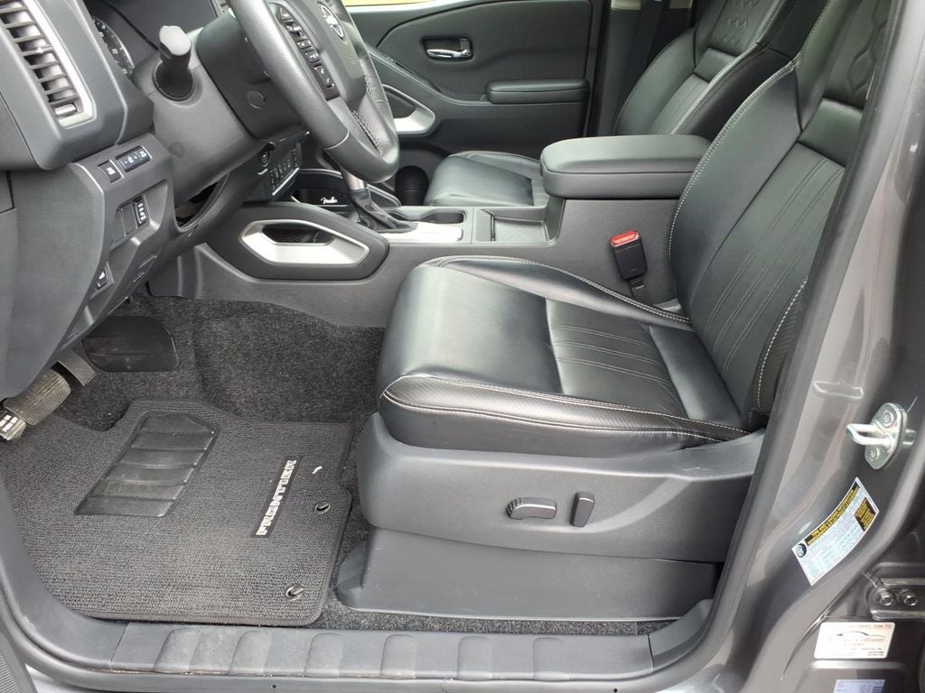 2024 Nissan Frontier Crew Cab SL