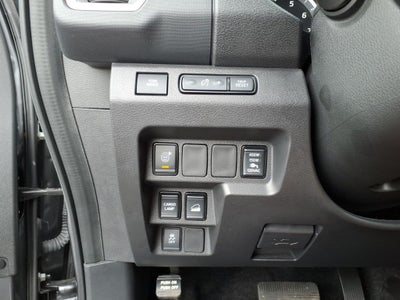2024 Nissan Frontier Crew Cab SL