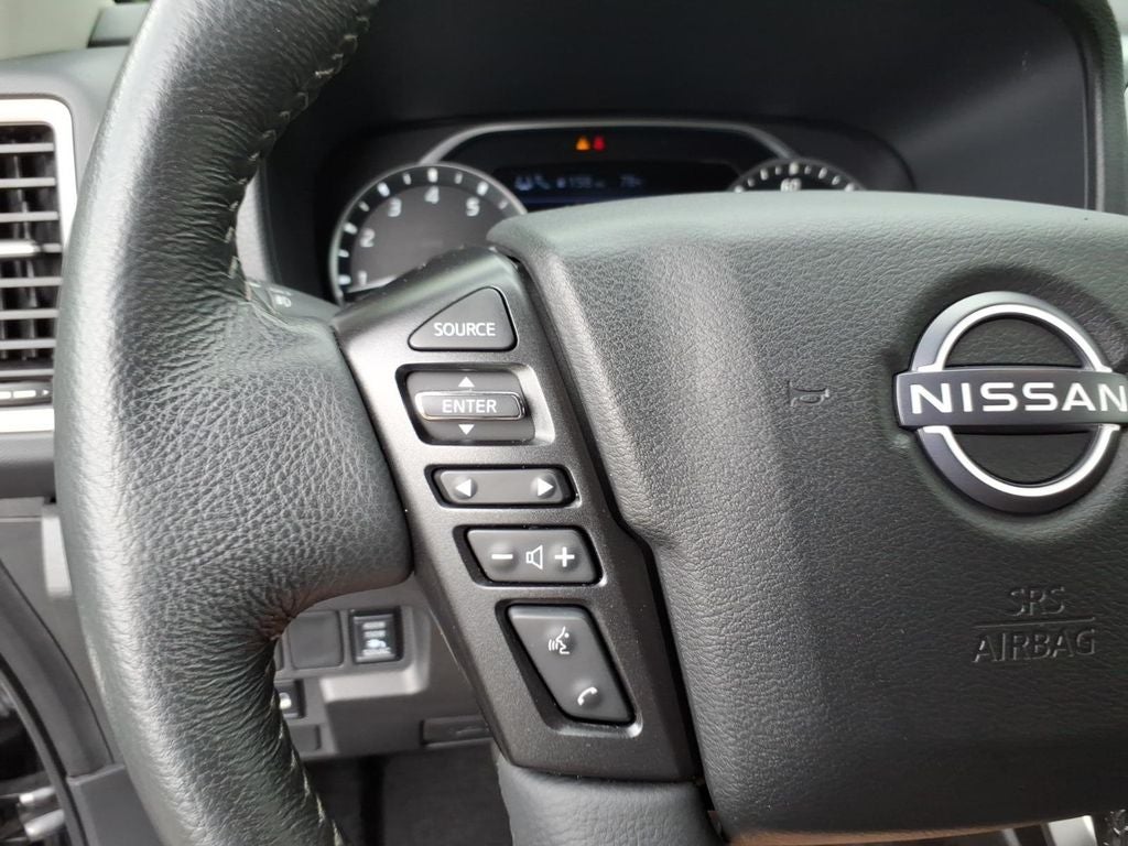 2024 Nissan Frontier Crew Cab SL