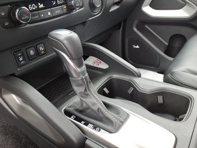 2024 Nissan Frontier Crew Cab SL