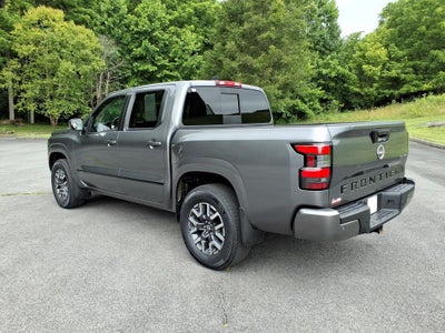 2024 Nissan Frontier Crew Cab SL