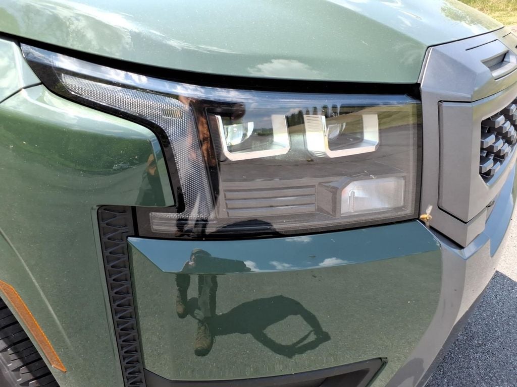 2026 Nissan Frontier Crew Cab SV
