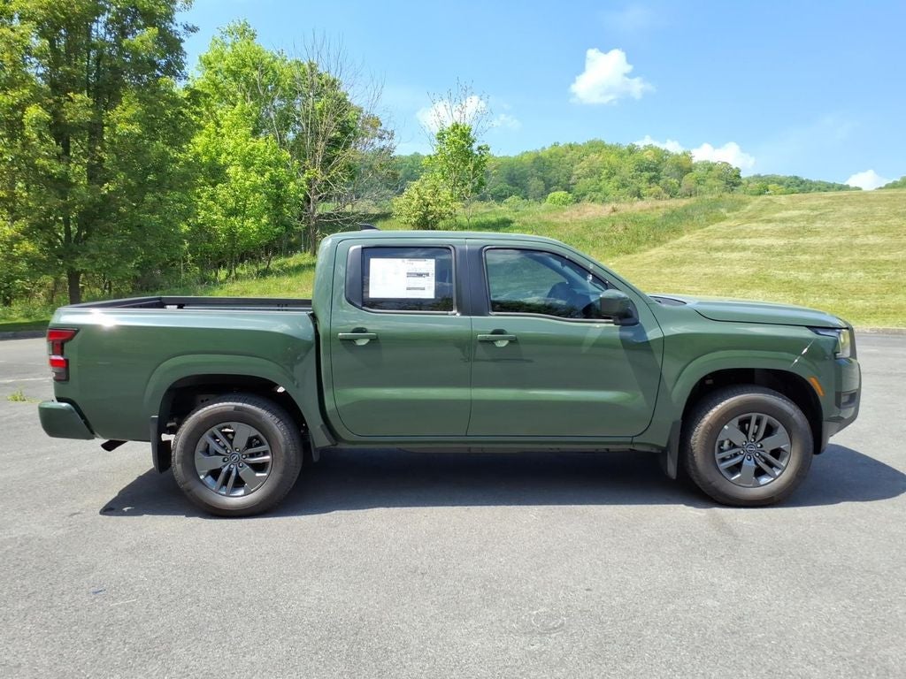 2026 Nissan Frontier Crew Cab SV