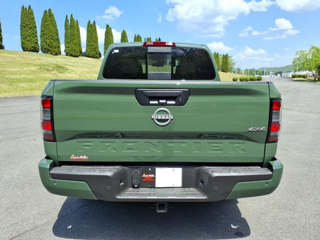 2026 Nissan Frontier Crew Cab SV