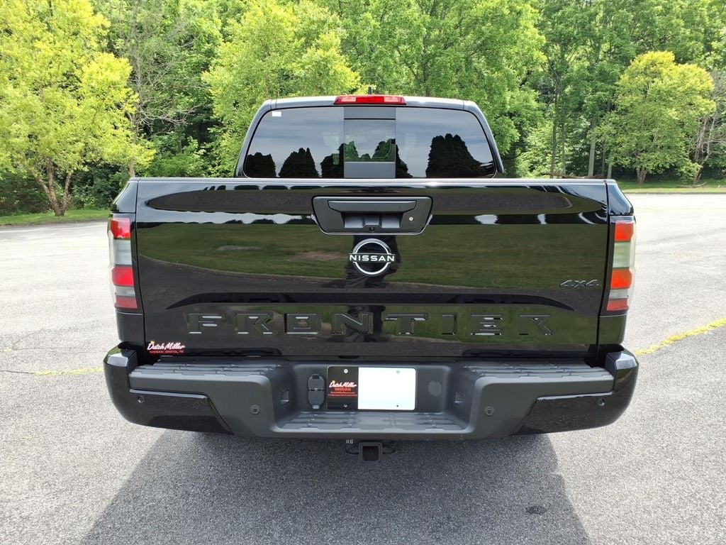 2026 Nissan Frontier Crew Cab SV