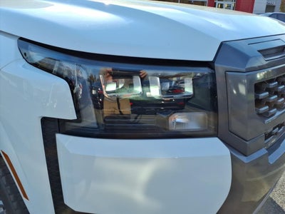 2026 Nissan Frontier Crew Cab SV