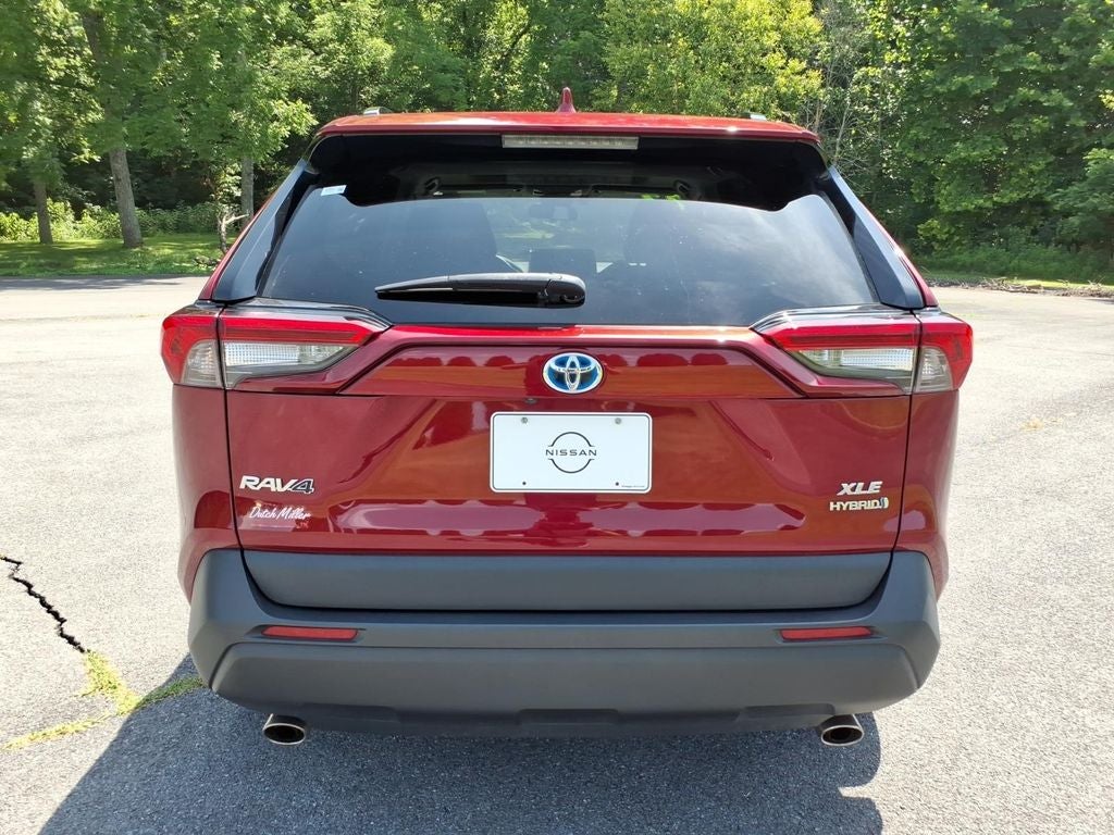 2022 Toyota RAV4 Hybrid XLE Premium
