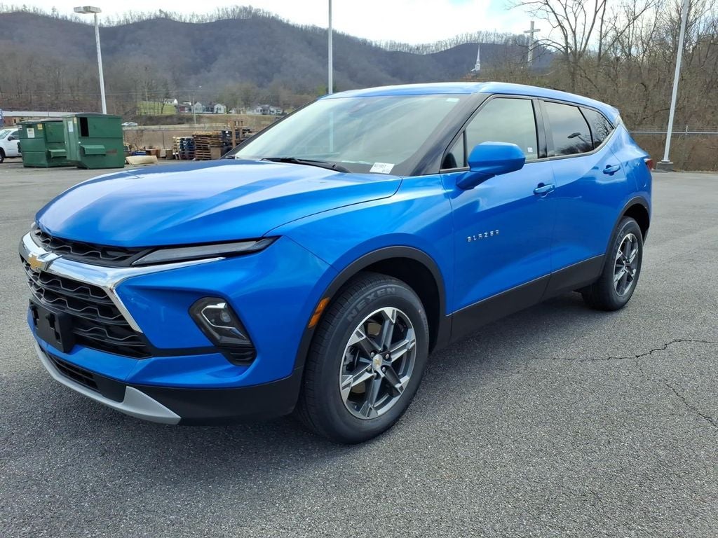 2025 Chevrolet Blazer LT