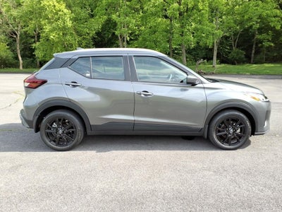 2023 Nissan Kicks SV