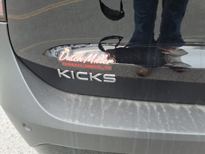 2026 Nissan Kicks SR