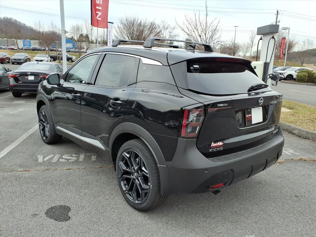 2026 Nissan Kicks SR