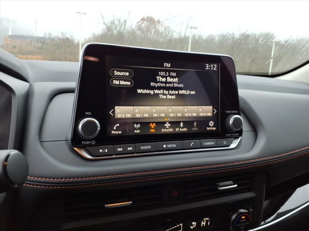 2026 Nissan Rogue Rock Creek®