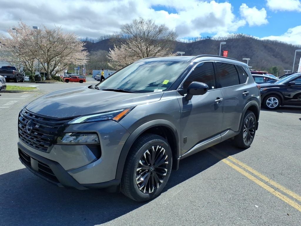 2026 Nissan Rogue Dark Armor™