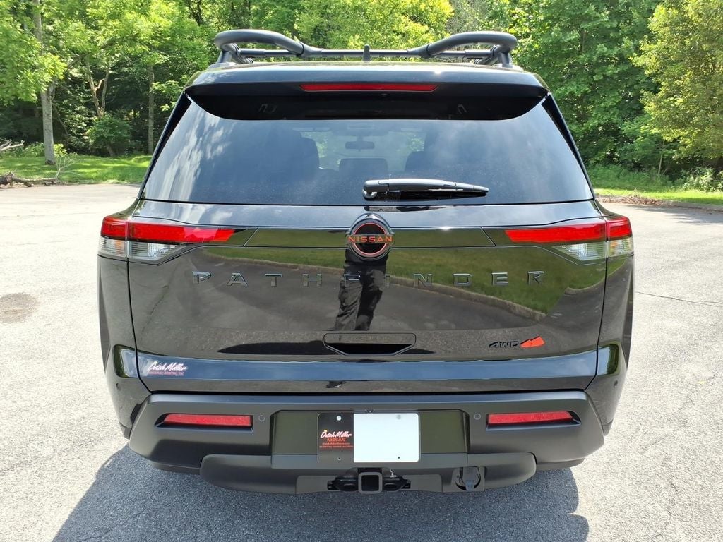 2026 Nissan Pathfinder Rock Creek®