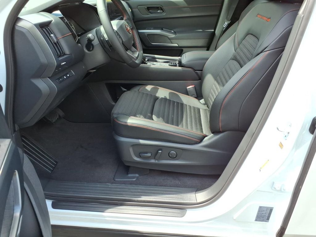 2026 Nissan Pathfinder Rock Creek®