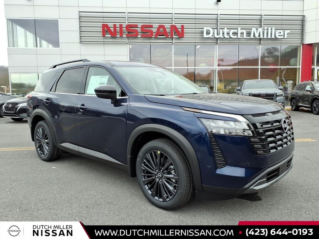 2026 Nissan Pathfinder SL