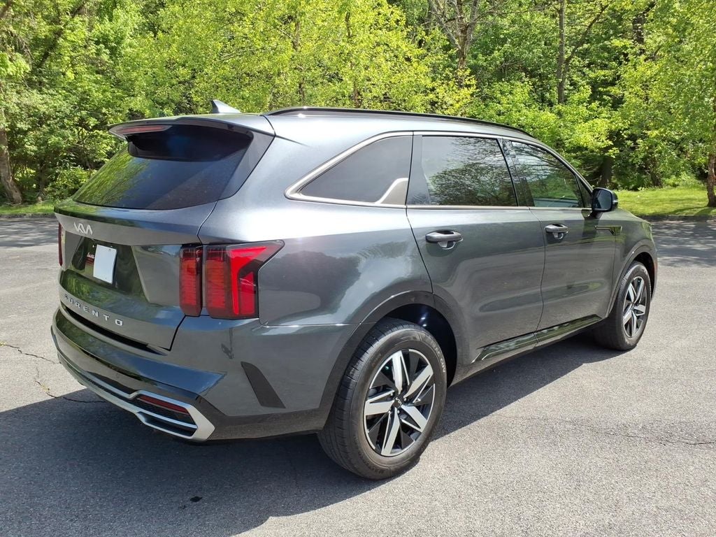 2022 Kia Sorento S
