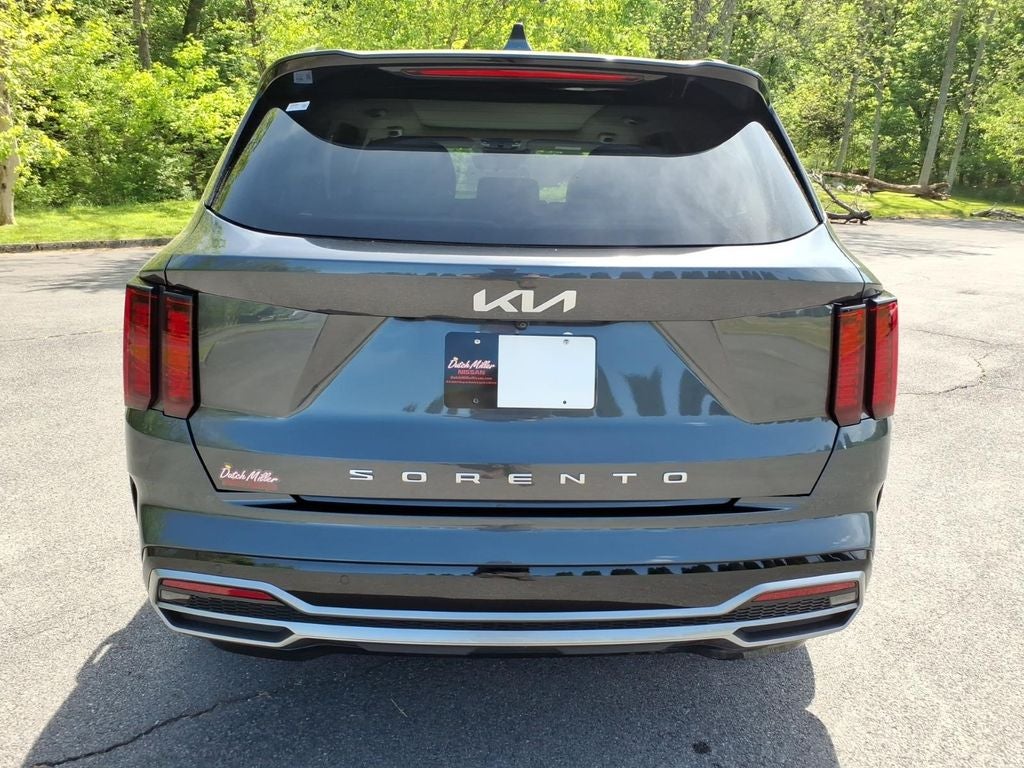 2022 Kia Sorento S