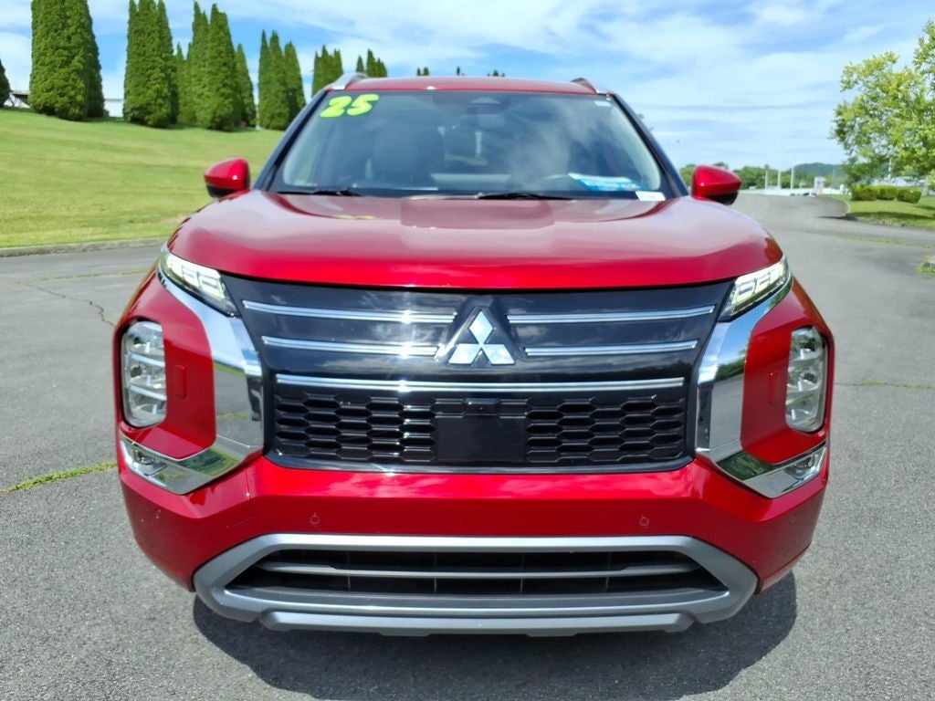 2025 Mitsubishi Outlander SEL