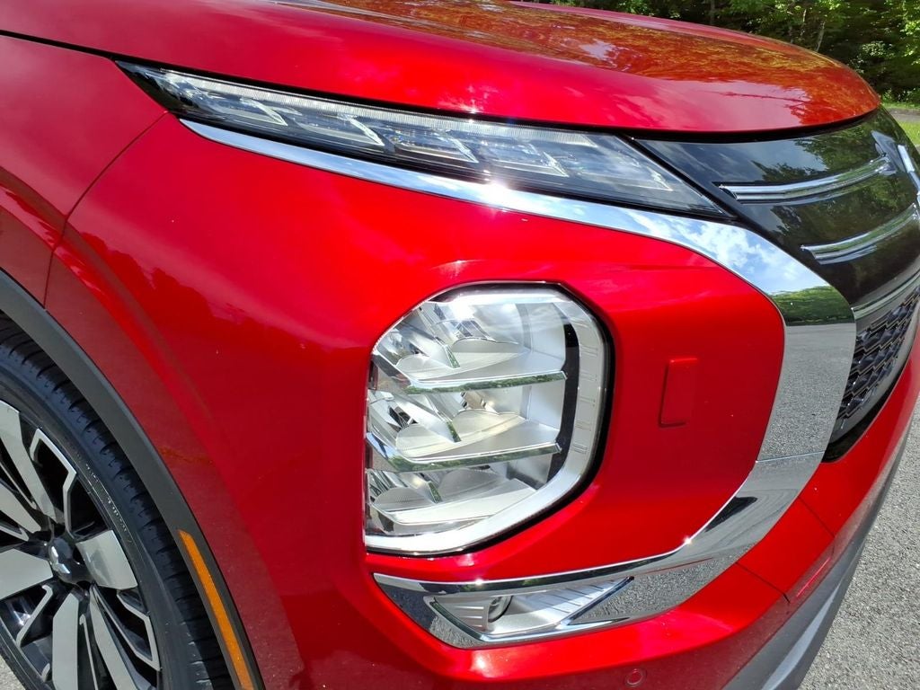 2025 Mitsubishi Outlander SEL