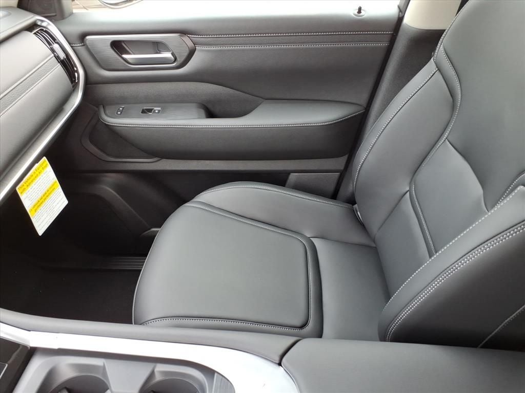 2026 Nissan Armada SV